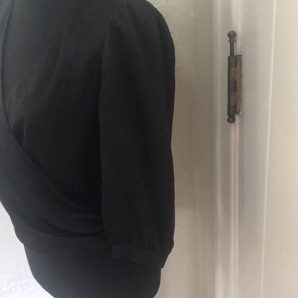 Ladies Dynamite Black Bubble Sleeve Blouse - Size Medium - Picture 4 of 7